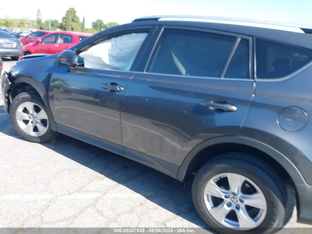 Toyota RAV4 LE 2014 JTMZFREV8EJ002630 Image 14