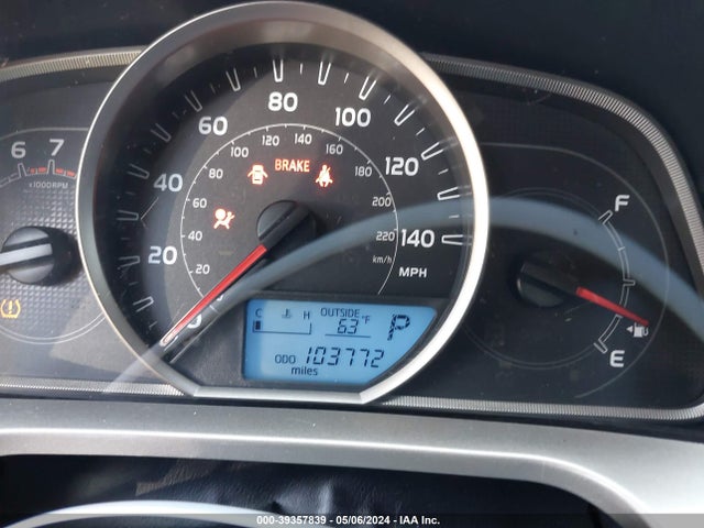 Toyota RAV4 LE 2014 JTMZFREV8EJ002630 Image 15