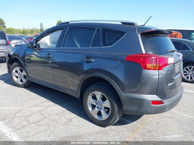 Toyota RAV4 LE 2014 JTMZFREV8EJ002630 Image 3