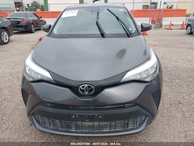 Toyota C-HR LE 2021 JTNKHMBX8M1096331 Image 12