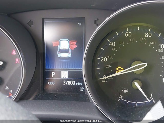Toyota C-HR LE 2021 JTNKHMBX8M1096331 Image 15