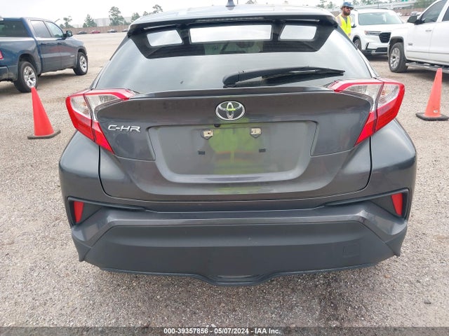 Toyota C-HR LE 2021 JTNKHMBX8M1096331 Image 16