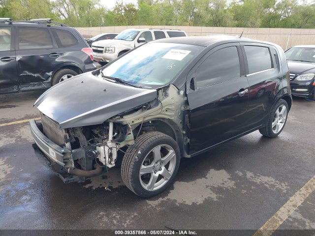 Chevrolet Sonic Ltz Auto 2014 1G1JE6SB7E4203404 Image 2