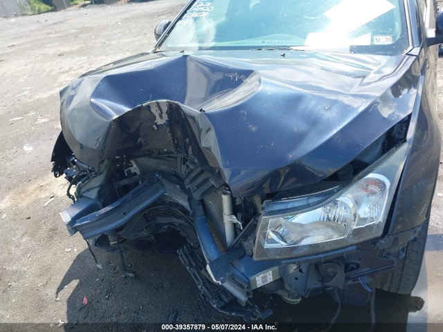Chevrolet Cruze 1lt Auto 2015 1G1PC5SB5F7250229 Image 6