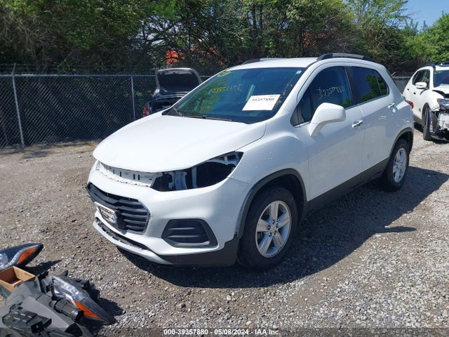 Chevrolet Trax Lt 2017 KL7CJLSBXHB088255 Image 2
