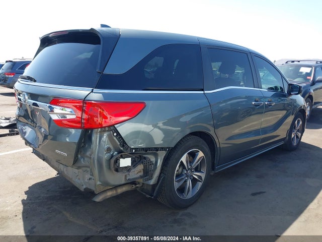 Honda Odyssey Touring 2018 5FNRL6H80JB003673 Image 4