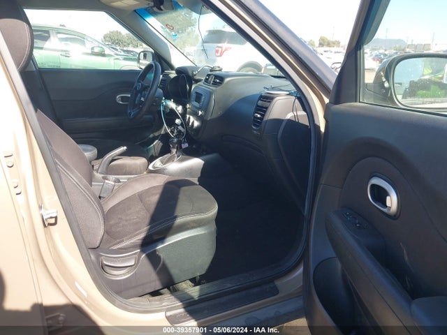 KIA Soul 2016 KNDJN2A22G7293161 Image 5