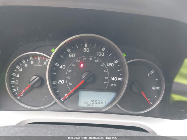 Toyota RAV4 LE 2016 JTMZFREV4GJ094404 Image 7