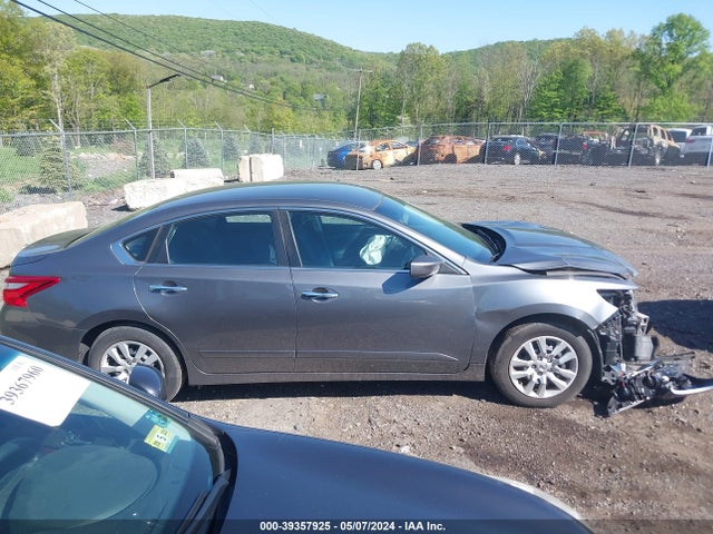 Nissan Altima 2.5 S 2016 1N4AL3APXGC131282 Image 13