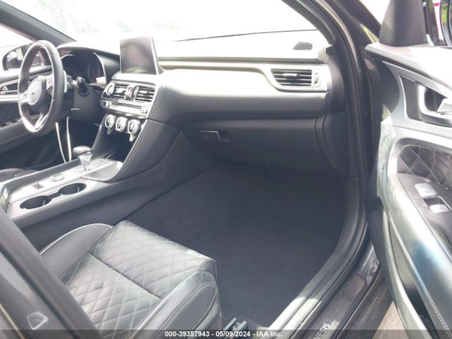 KMTG44LA9LU055933 Genesis G70 2.0t Rwd