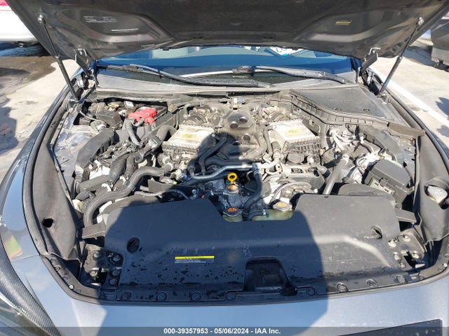 JN1FV7AP5JM640055 Infiniti Q50 3.0t Red Sport 400