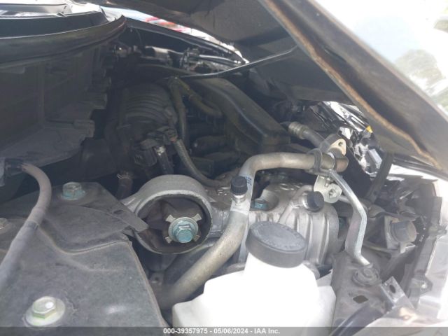 JN8AT2MT5JW488280 Nissan Rogue Sl