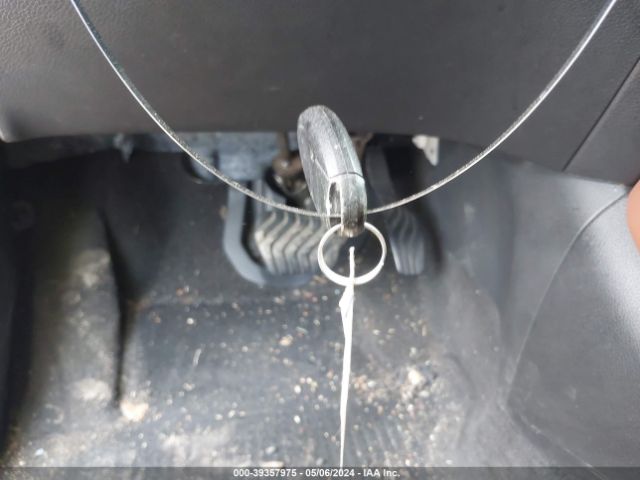 JN8AT2MT5JW488280 Nissan Rogue Sl