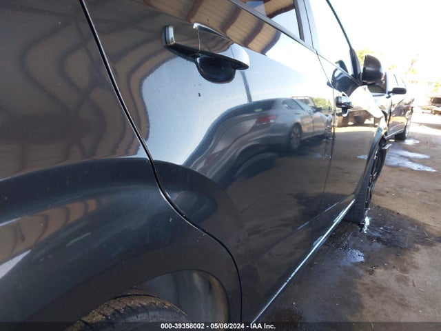 Chevrolet Sonic Ls Auto 2014 1G1JA5SH5E4222561 Image 15