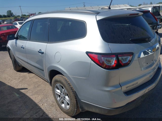 Chevrolet Traverse Ls 2017 1GNKRFKD1HJ140556 Image 3