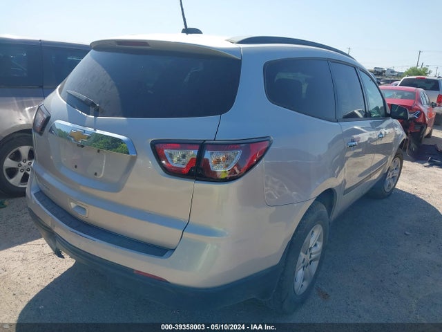 Chevrolet Traverse Ls 2017 1GNKRFKD1HJ140556 Image 4