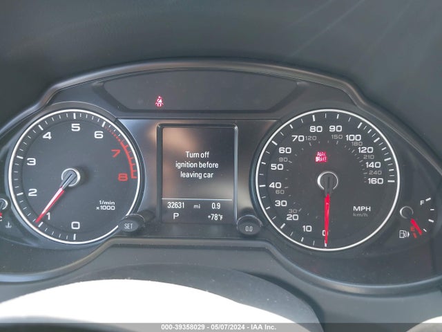 Audi Q5 2.0t Premium 2017 WA1M2AFP4HA093952 Image 7