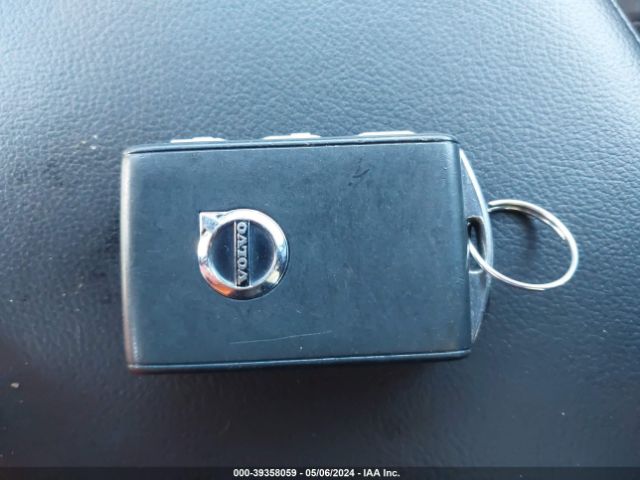 7JR102FKXLG043346 Volvo S60 T5 Momentum