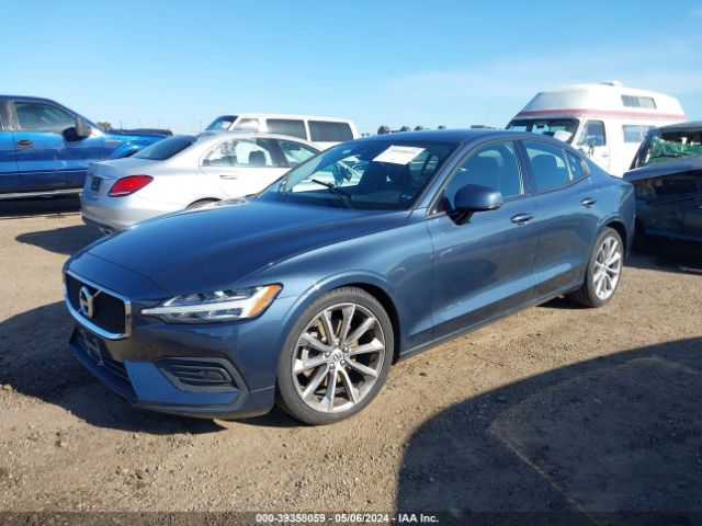 7JR102FKXLG043346 Volvo S60 T5 Momentum
