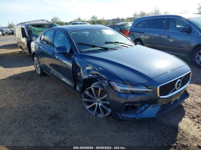 7JR102FKXLG043346 Volvo S60 T5 Momentum