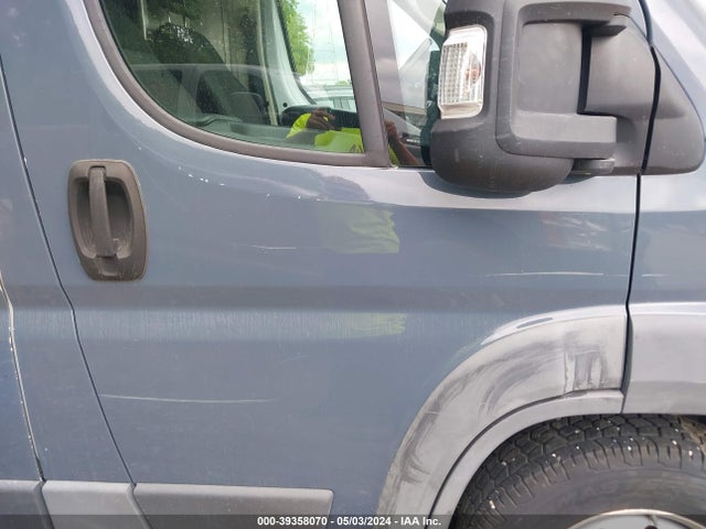 3C6TRVDG5JE161418 RAM Promaster 2500 High Roof 159 Wb