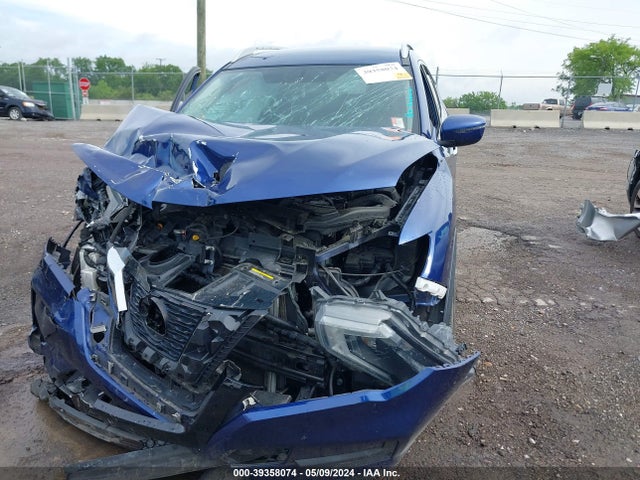 Nissan ROGUE SV 2018 5N1AT2MT2JC726420 Image 11