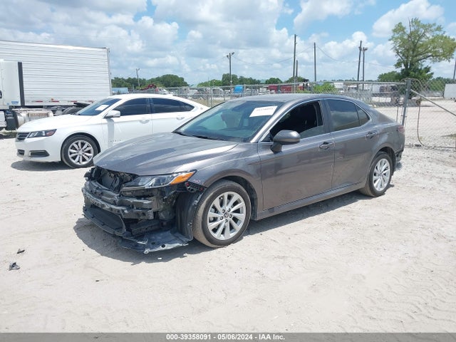 Toyota CAMRY LE 2023 4T1C11AK6PU171740 Image 2