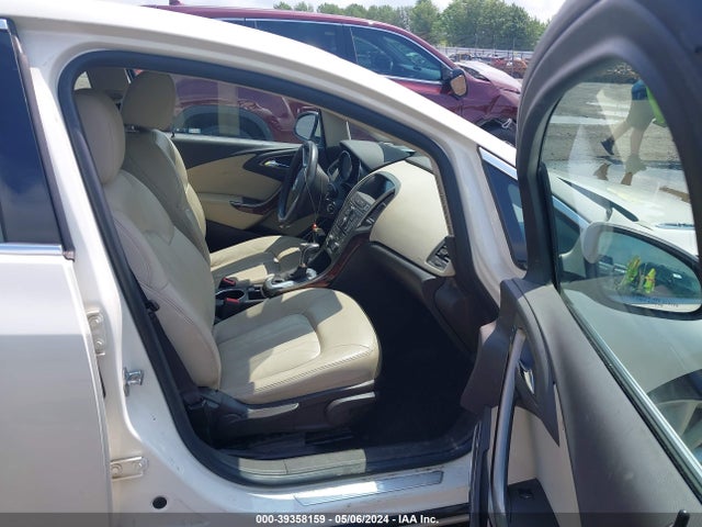 1G4PS5SK0G4161340 Buick Verano Leather Group