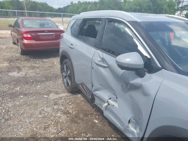 5N1BT3CA1NC693846 Nissan Rogue Sl Fwd