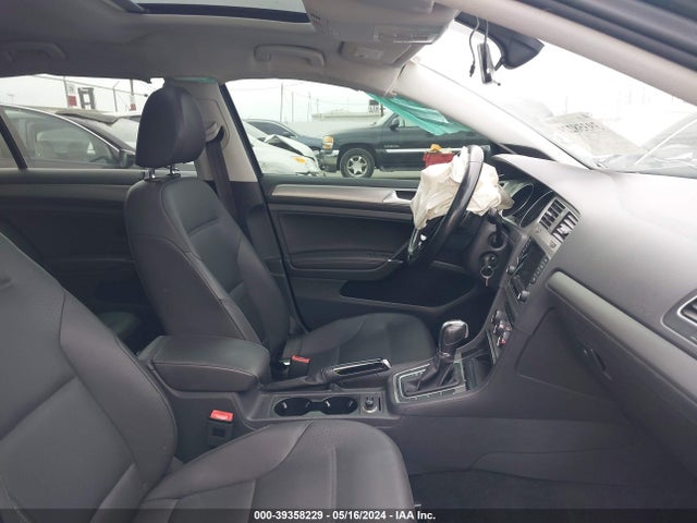 3VW2A7AUXFM037303 Volkswagen Golf Tdi Se 4-door