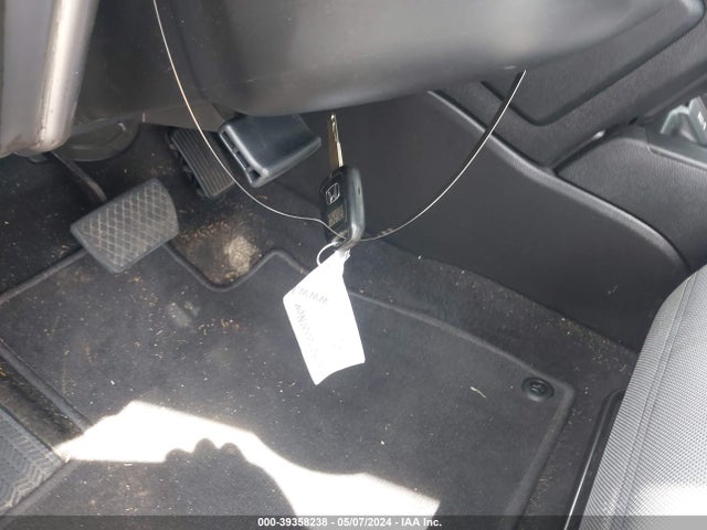 Honda CR-V LX 2019 2HKRW5H39KH400436 Image 11