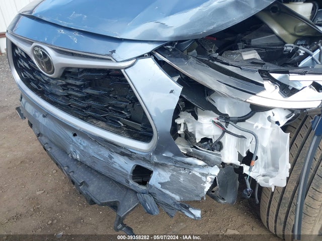 Toyota Highlander Xle 2023 5TDKDRBH1PS517366 Image 18