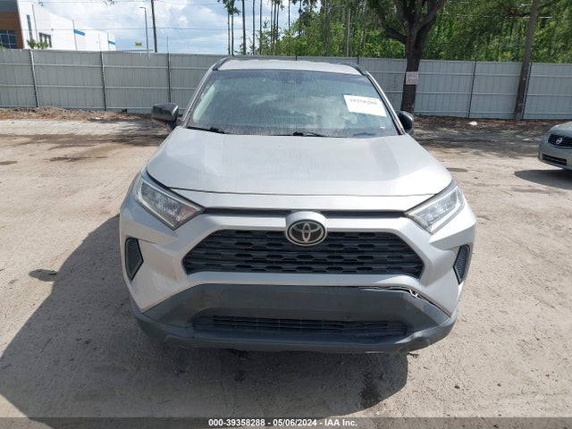 Toyota RAV4 LE 2019 2T3H1RFV0KW030959 Image 12