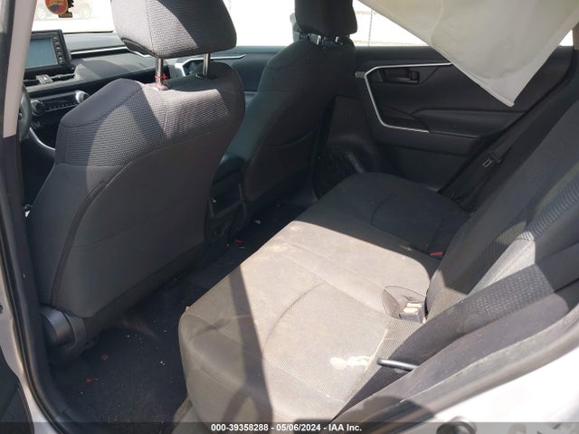 Toyota RAV4 LE 2019 2T3H1RFV0KW030959 Image 8