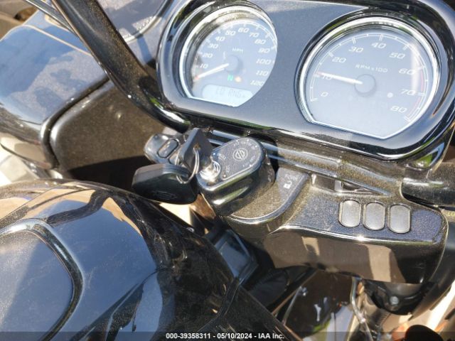 2022 HARLEY-DAVIDSON FLTRXST 1HD1ACL26NB638408 Photo 10