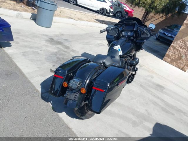 2022 HARLEY-DAVIDSON FLTRXST 1HD1ACL26NB638408 Photo 3