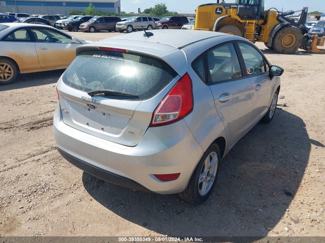 Ford FIESTA SE 2017 3FADP4EJ6HM104755 Image 4