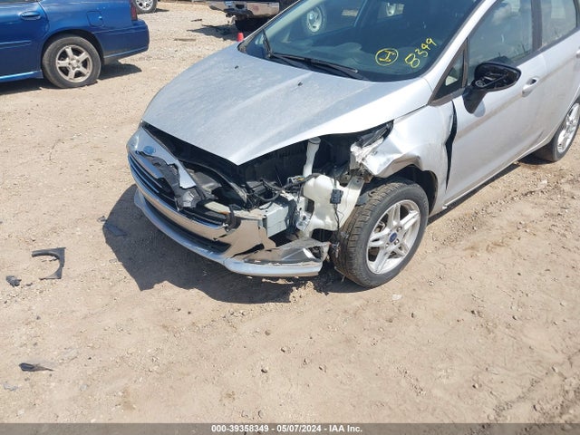 Ford FIESTA SE 2017 3FADP4EJ6HM104755 Image 6