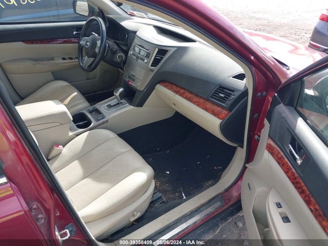 Продажа на аукционе авто 2011 Subaru Outback 2.5i Limited, vin: 4S4BRBKC8B3351589, номер лота: 39358409