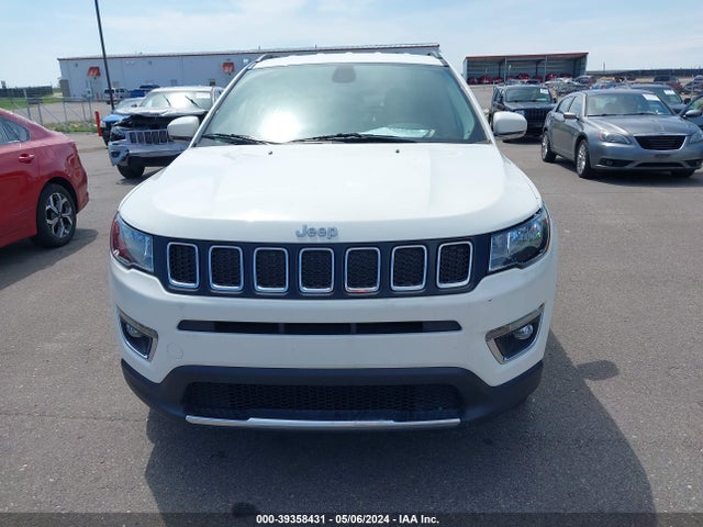 3C4NJCCB2KT662380 Jeep Compass Limited Fwd