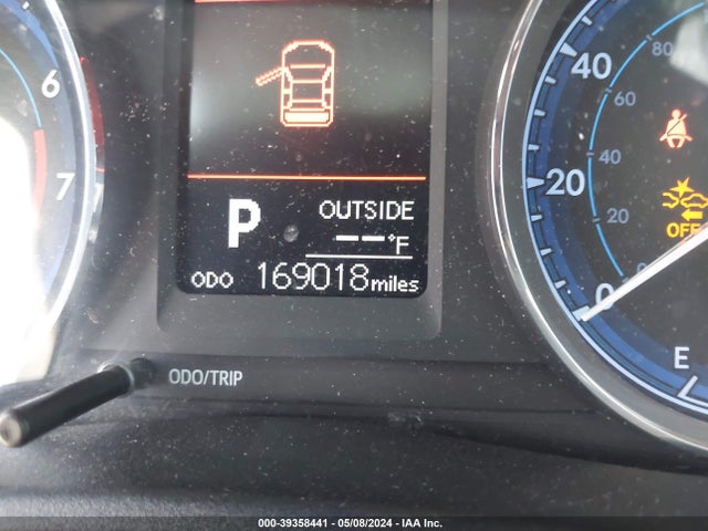 Toyota COROLLA LE 2018 2T1BURHE7JC986121 Image 16