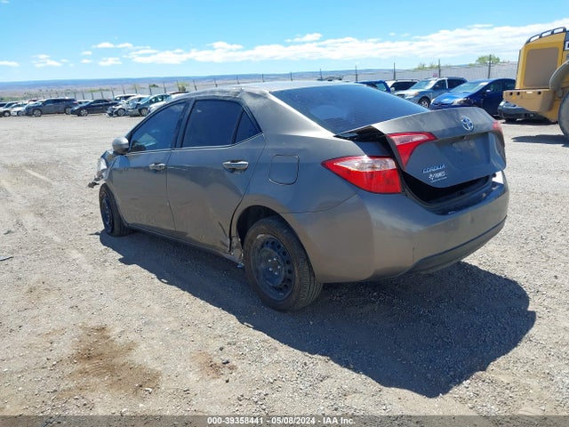 Toyota COROLLA LE 2018 2T1BURHE7JC986121 Image 3