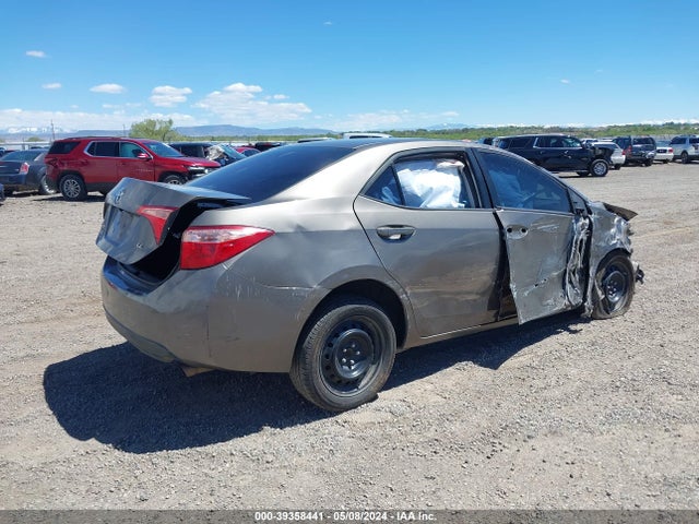 Toyota COROLLA LE 2018 2T1BURHE7JC986121 Image 4