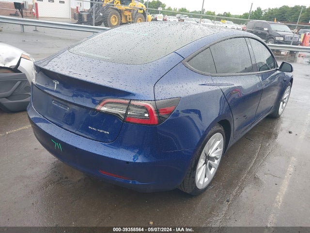 Tesla Model 3 Long Range Dual Motor All-wheel Drive 2022 5YJ3E1EB4NF256200 Image 4