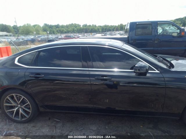 LVY982AK2JP032087 Volvo S90 T5 Momentum