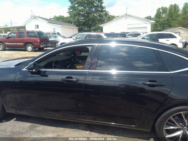 LVY982AK2JP032087 Volvo S90 T5 Momentum