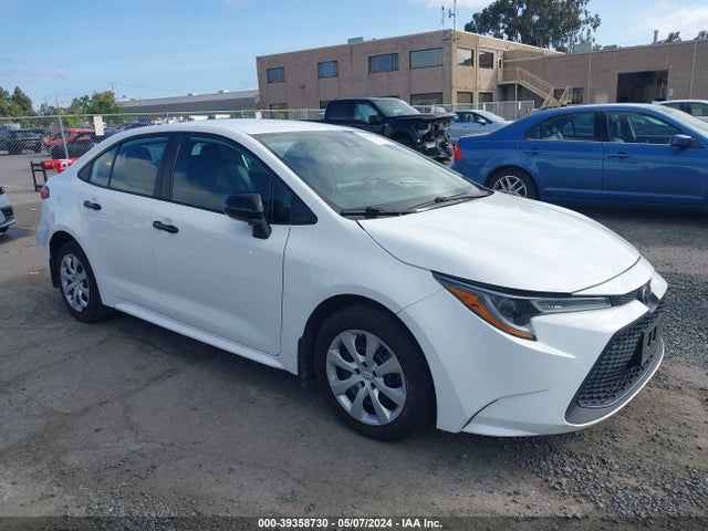 Toyota COROLLA LE 2020 5YFEPRAE0LP117703 zdjęcie główne