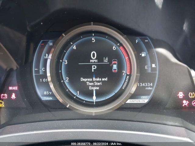 Lexus IS 300 2018 JTHBA1D29J5071482 Image 7