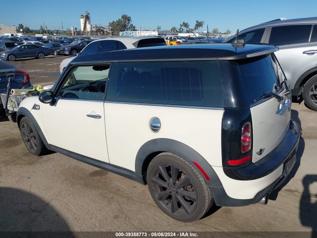 2012 MINI COOPER S CLUBMAN WMWZG3C53CTY31990 Photo 2