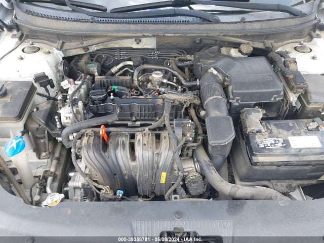 Hyundai SONATA SE 2015 5NPE24AF1FH206496 Image 10
